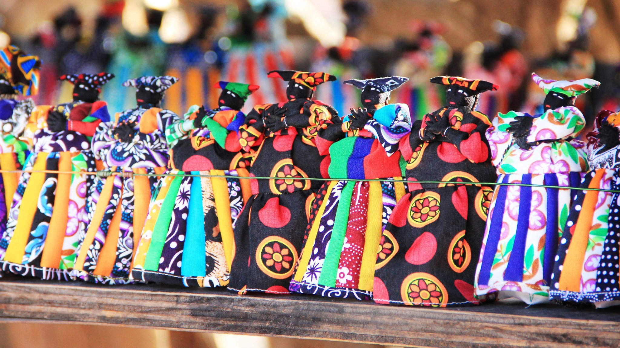 Bambolline Herero in vendita per i turisti